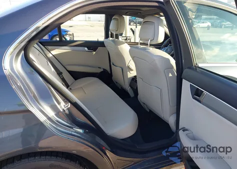 2014 Mercedes-Benz C 250 Sport from USA, damaged, VIN WDDGF4HB0EA961151